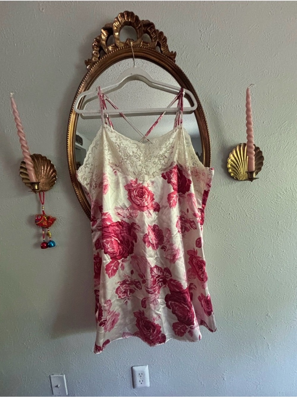 Amoureuse Floral Lace-Trim Chemise in Pink and White, Size 1X (EUC)